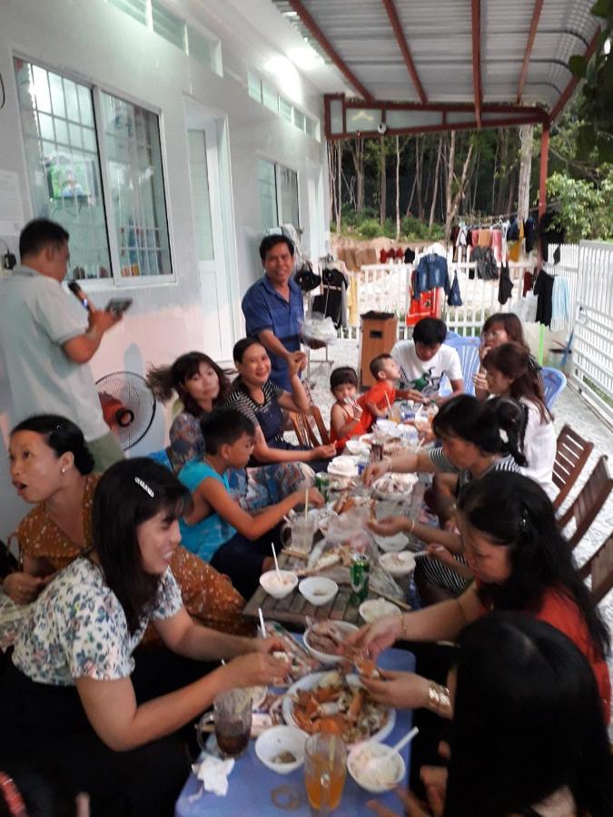 Nhà Nghỉ NgọC PhuọNg Hon Son Lai Son Exterior foto